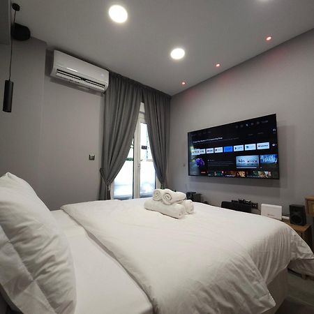 Dione Luxury Business Suite In The Heart Of Atina Dış mekan fotoğraf