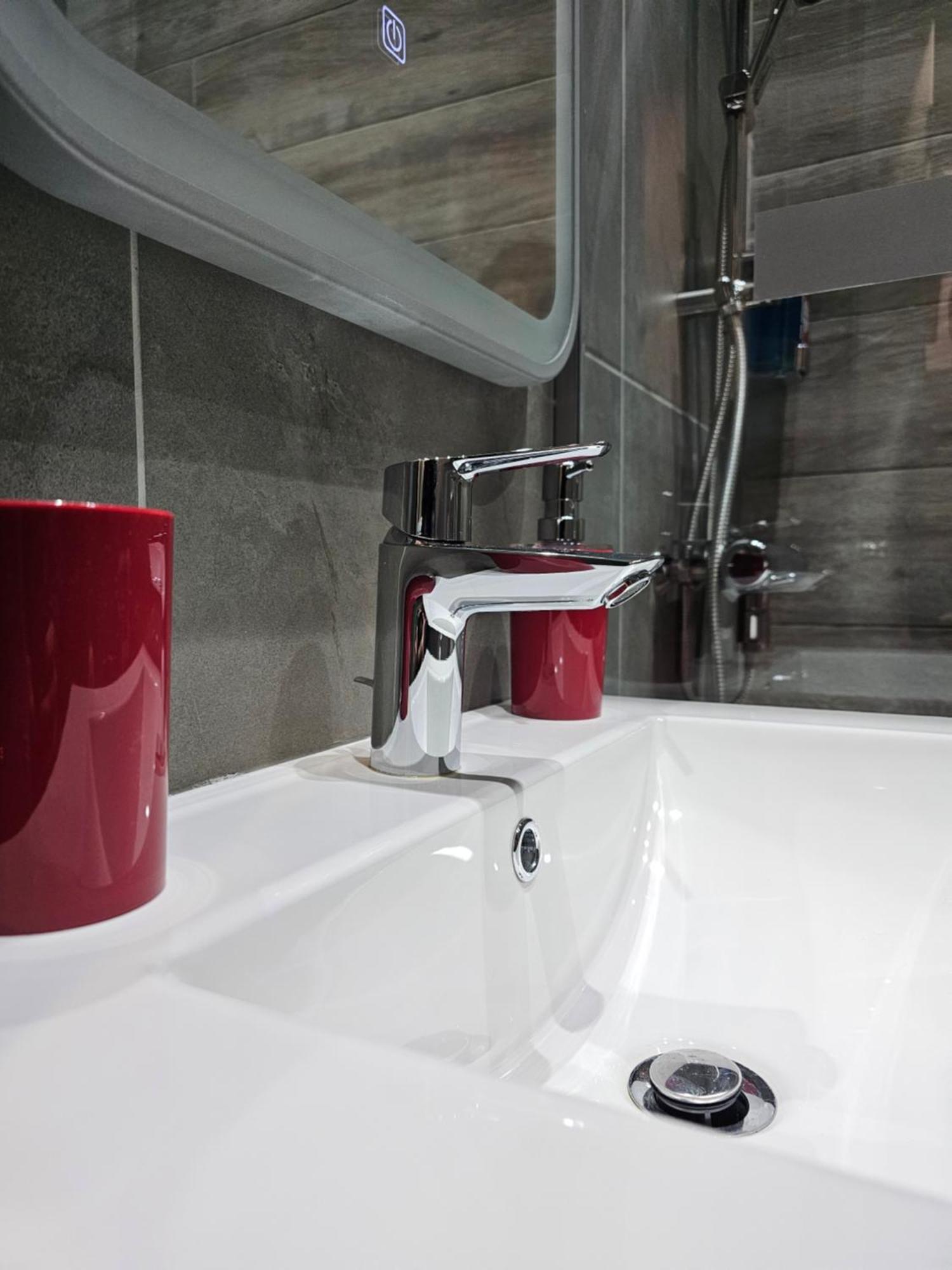 Dione Luxury Business Suite In The Heart Of Atina Dış mekan fotoğraf