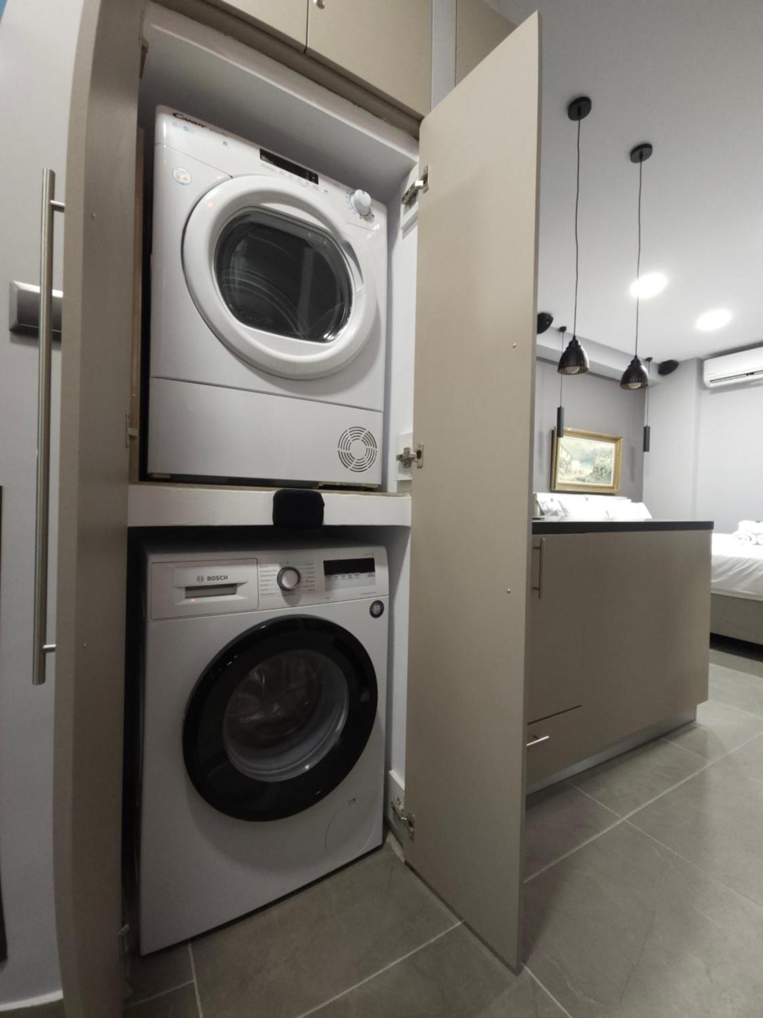 Dione Luxury Business Suite In The Heart Of Atina Dış mekan fotoğraf