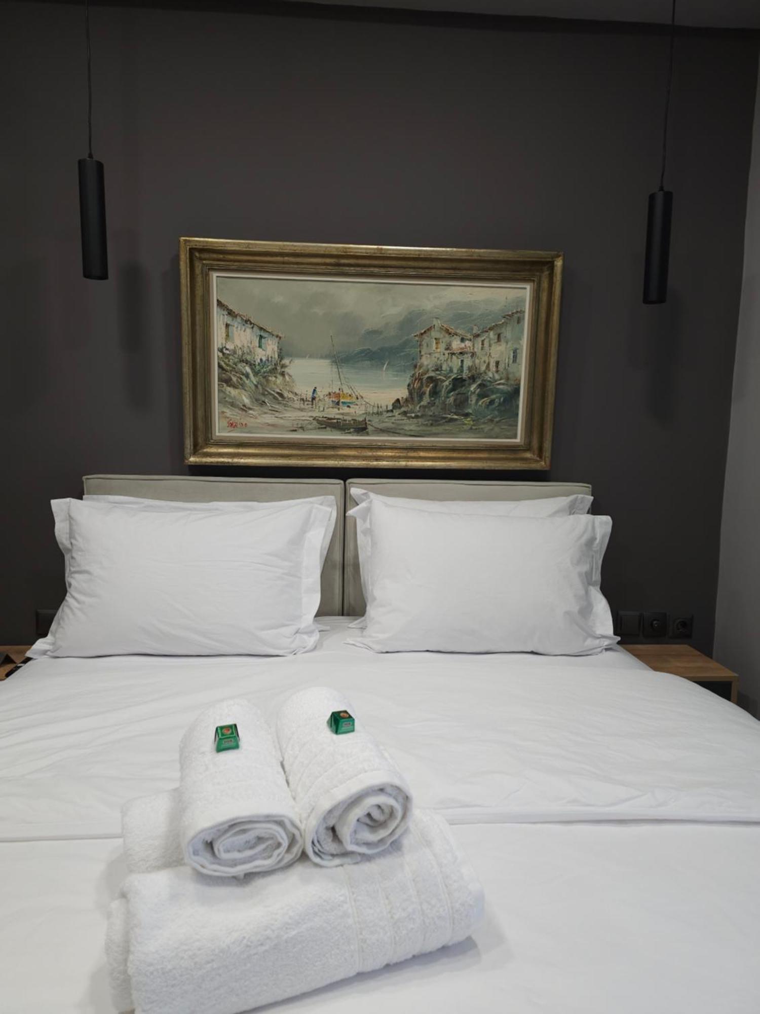 Dione Luxury Business Suite In The Heart Of Atina Dış mekan fotoğraf